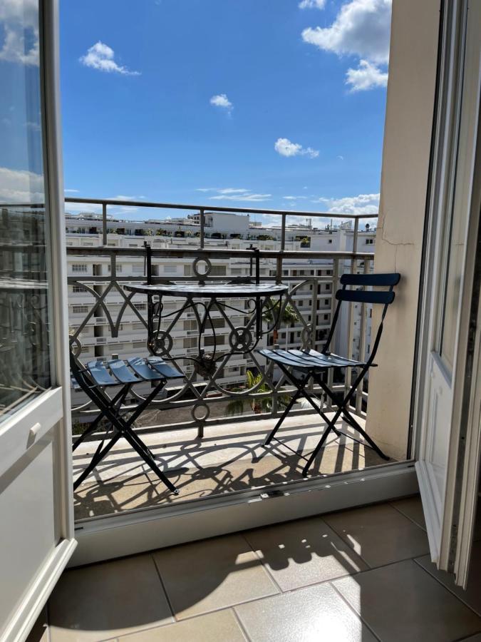 Cannes, Croisette, Palais Miramar Esterno foto