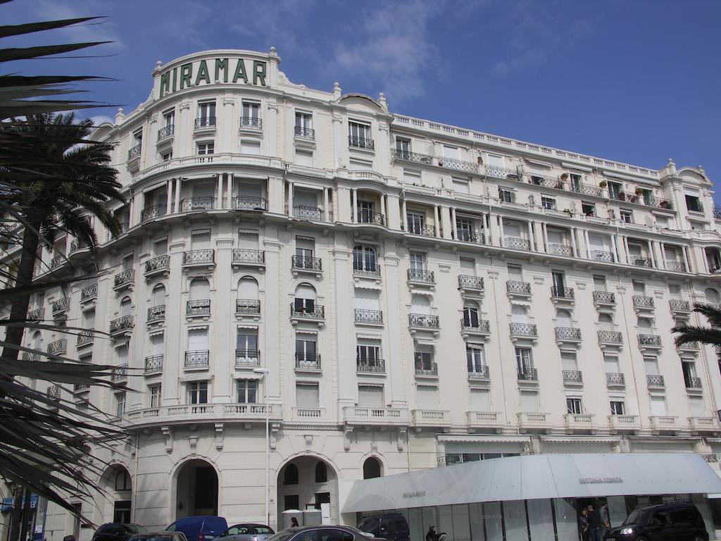 Cannes, Croisette, Palais Miramar Esterno foto