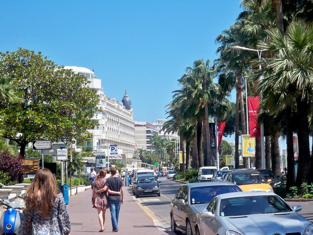 Cannes, Croisette, Palais Miramar Esterno foto